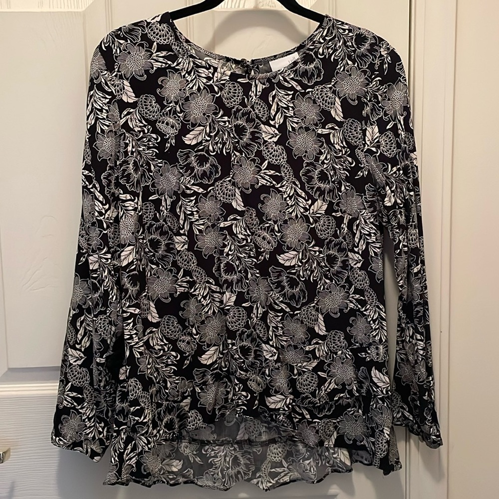 J.Jill floral blouse. Pullover with one button at top back. Longer in back.